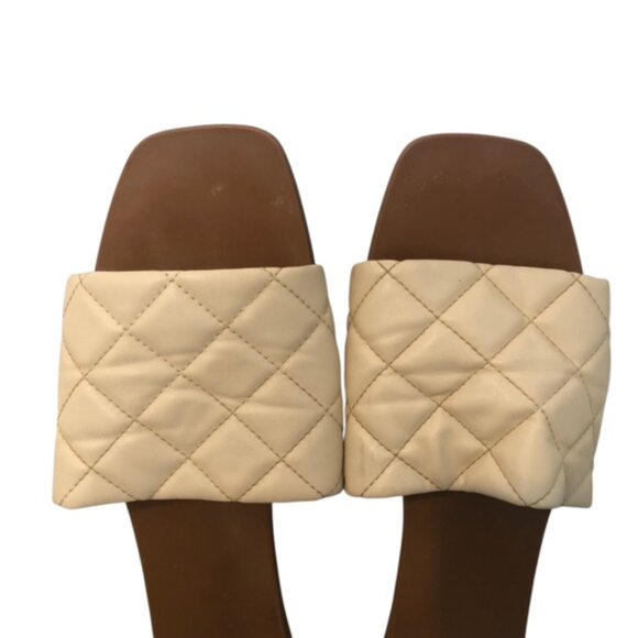 Quilted Cream Slide Sandals - Picture 3 of 4